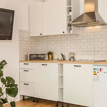 Beza Studio Przy Plazy Z Parkingiem Apartment